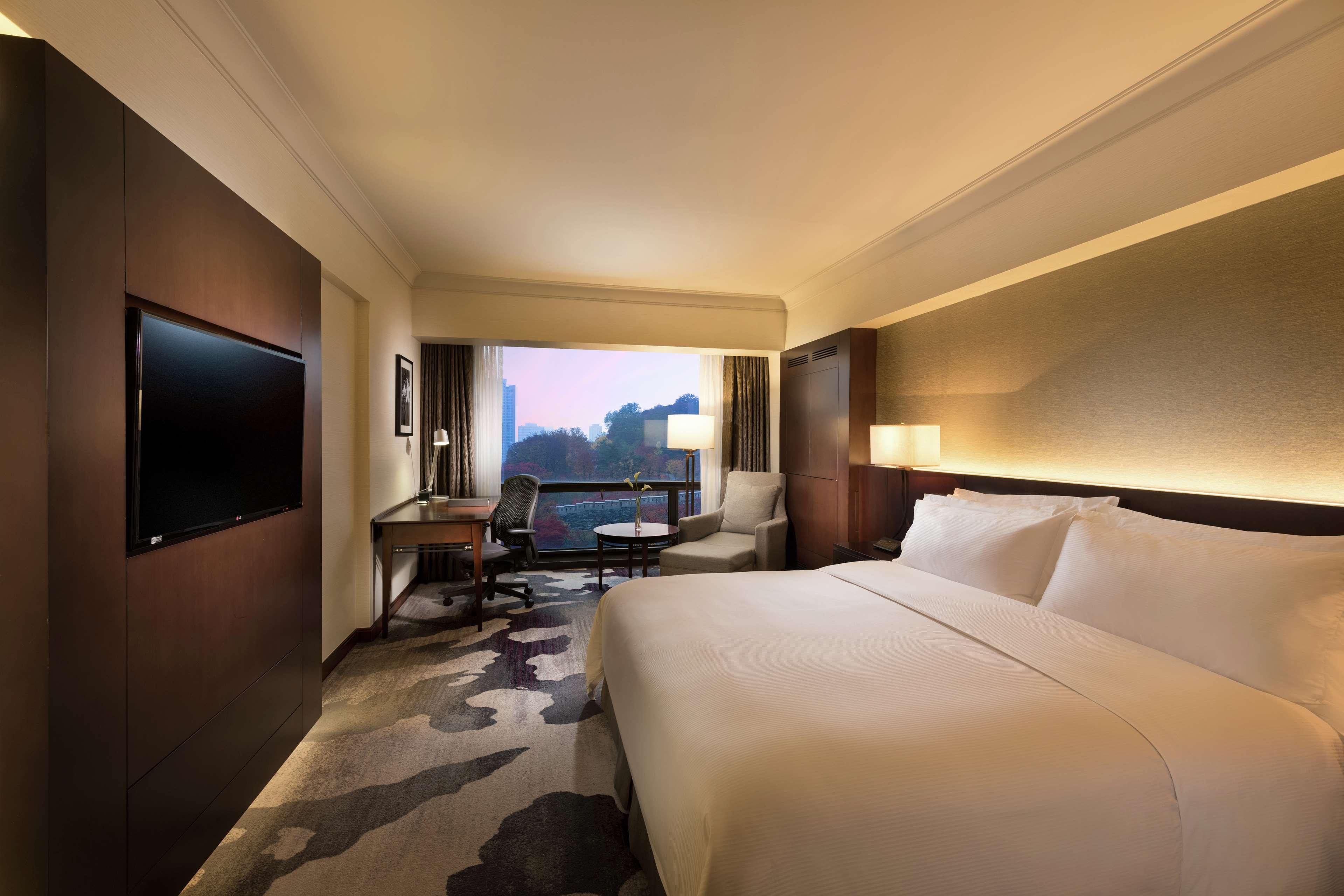 Millennium Hilton Seoul Hotel Екстериор снимка